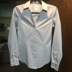 Brooks Brothers 346 Gray Linen Button Down Long Sleeve ladies blouse Size 2